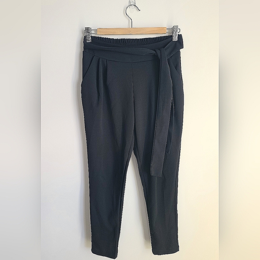 BLACK Jogger Pants With Belt XS